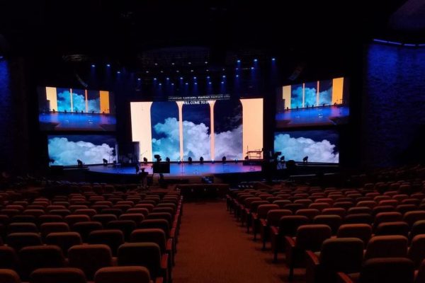 Desktop.6699054f.lakepointe_church_cb3_gemini_light_sound_and_video_us_2021_1